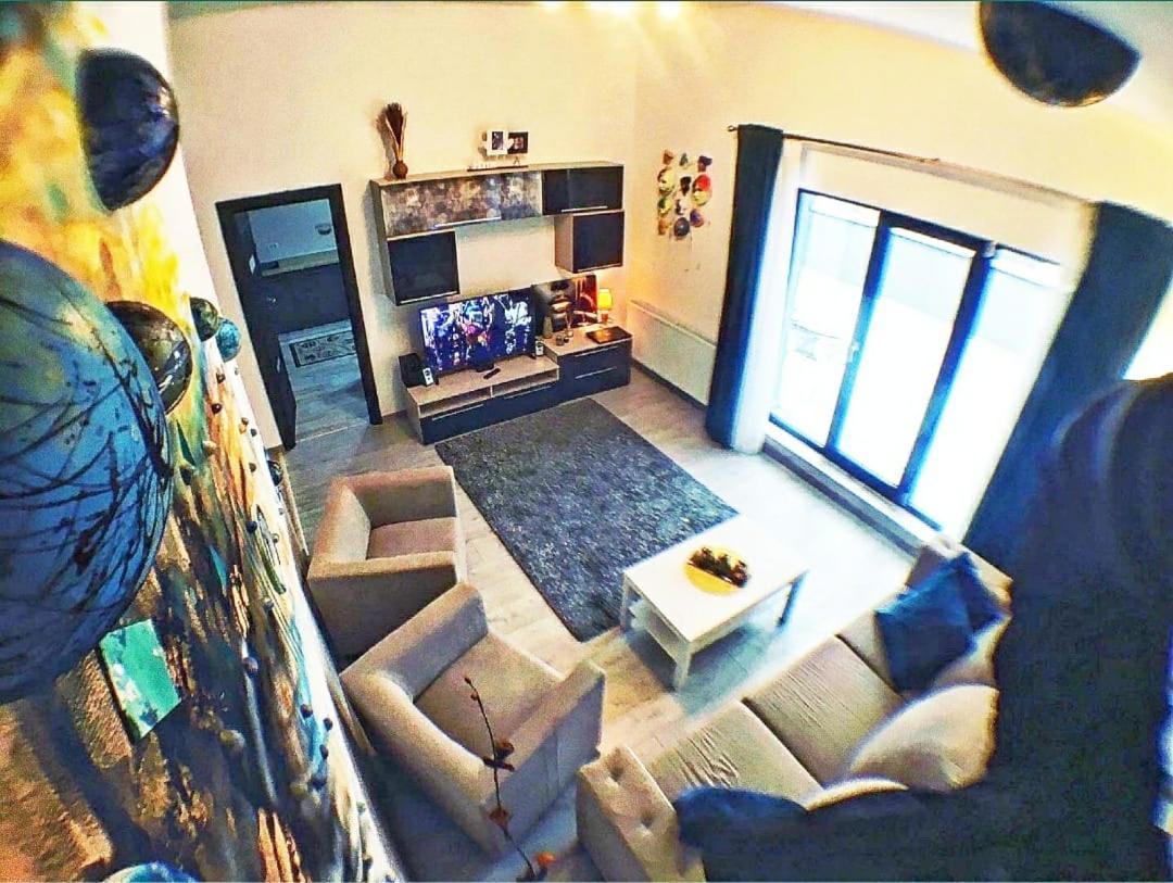 Fantastic Sunset Penthouse Apartment Brasov Exterior photo